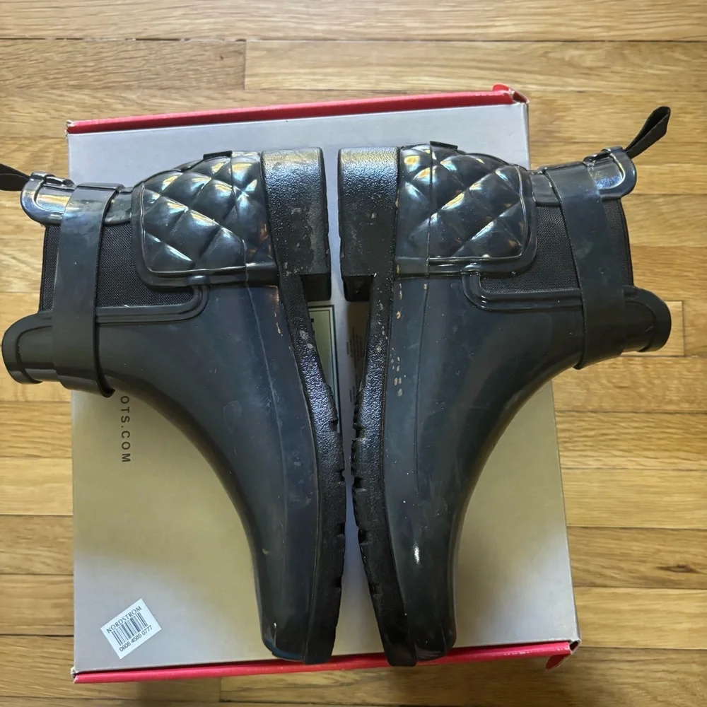 HUNTER Refined Gloss Quilted Chelsea Waterproof Ankle Boots Women's Size‎ 6 Grey